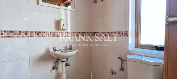 4 Schlafzimmer Stadthaus in Mgarr, Malta, Nr. 4926 16