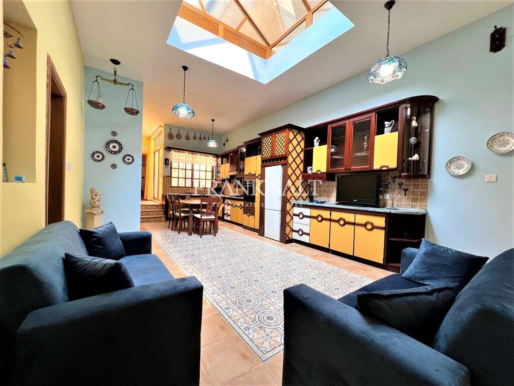 4 Schlafzimmer Stadthaus in Mgarr, Malta, Nr. 4926