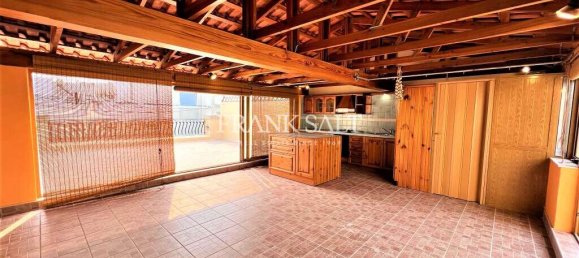 4 Schlafzimmer Stadthaus in Mgarr, Malta, Nr. 4926 12