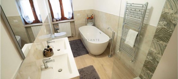 4 rooms Apartment in Villafranca di Verona, Italy No. 216698 6