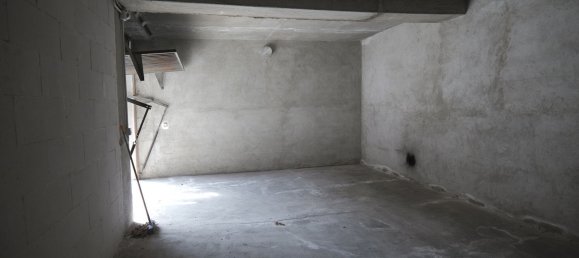 38m² Garage in Biella, Italy No. 298794 4
