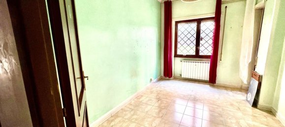 3 rooms Apartment in Rome, Italy No. 256943 18