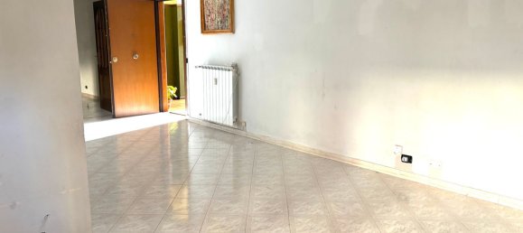 3 rooms Apartment in Rome, Italy No. 256943 3