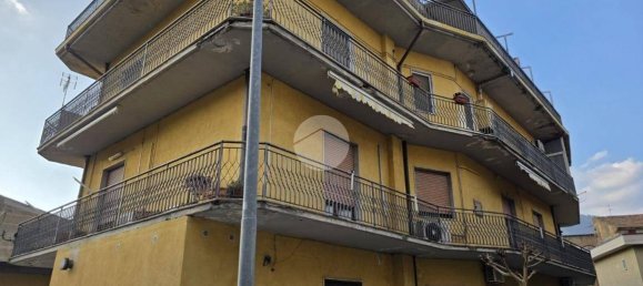 3-Zimmer Wohnung in Montesarchio, Italy, Nr. 271296 8