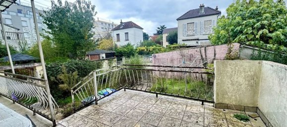 4 bedrooms House in Bondy, France No. 163679 7