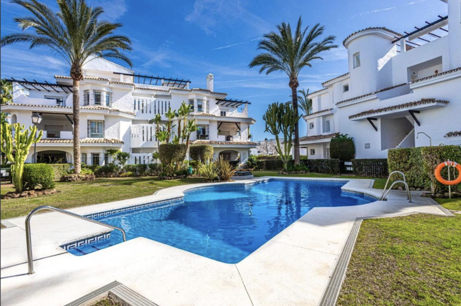 2 bedrooms Apartment in Marbella, Spain No. 59414