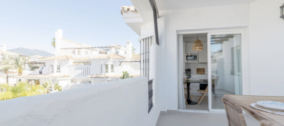 2 bedrooms Apartment in Marbella, Spain No. 59414 5