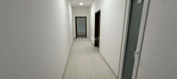 Apartamento T3 em Birzebbuga, Malta N.º 1455 2