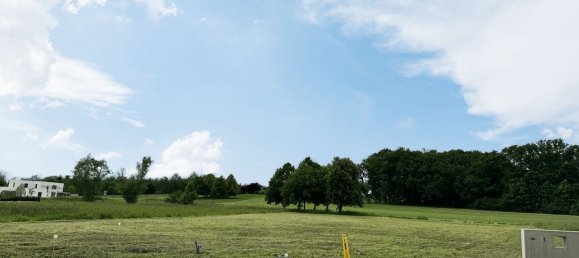 Terreno en Marly, France No. 332176 3