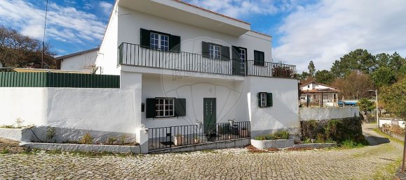 3 bedrooms House in Castanheira de Pera, Portugal No. 29010 2