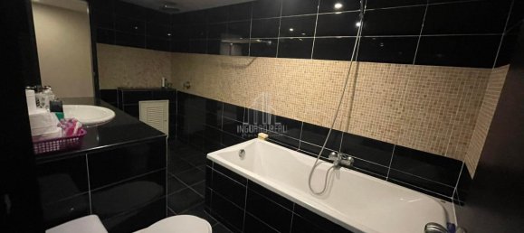 2 bedrooms Condo in Khlong Toei, Thailand No. 8888 5