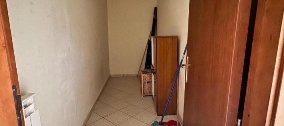 3 rooms Apartment in Poggibonsi, Italy No. 38326 14