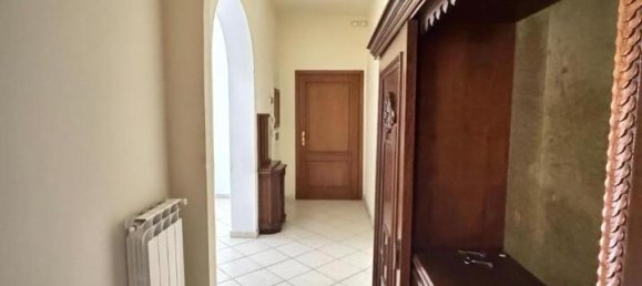 3 rooms Apartment in Poggibonsi, Italy No. 38326 15