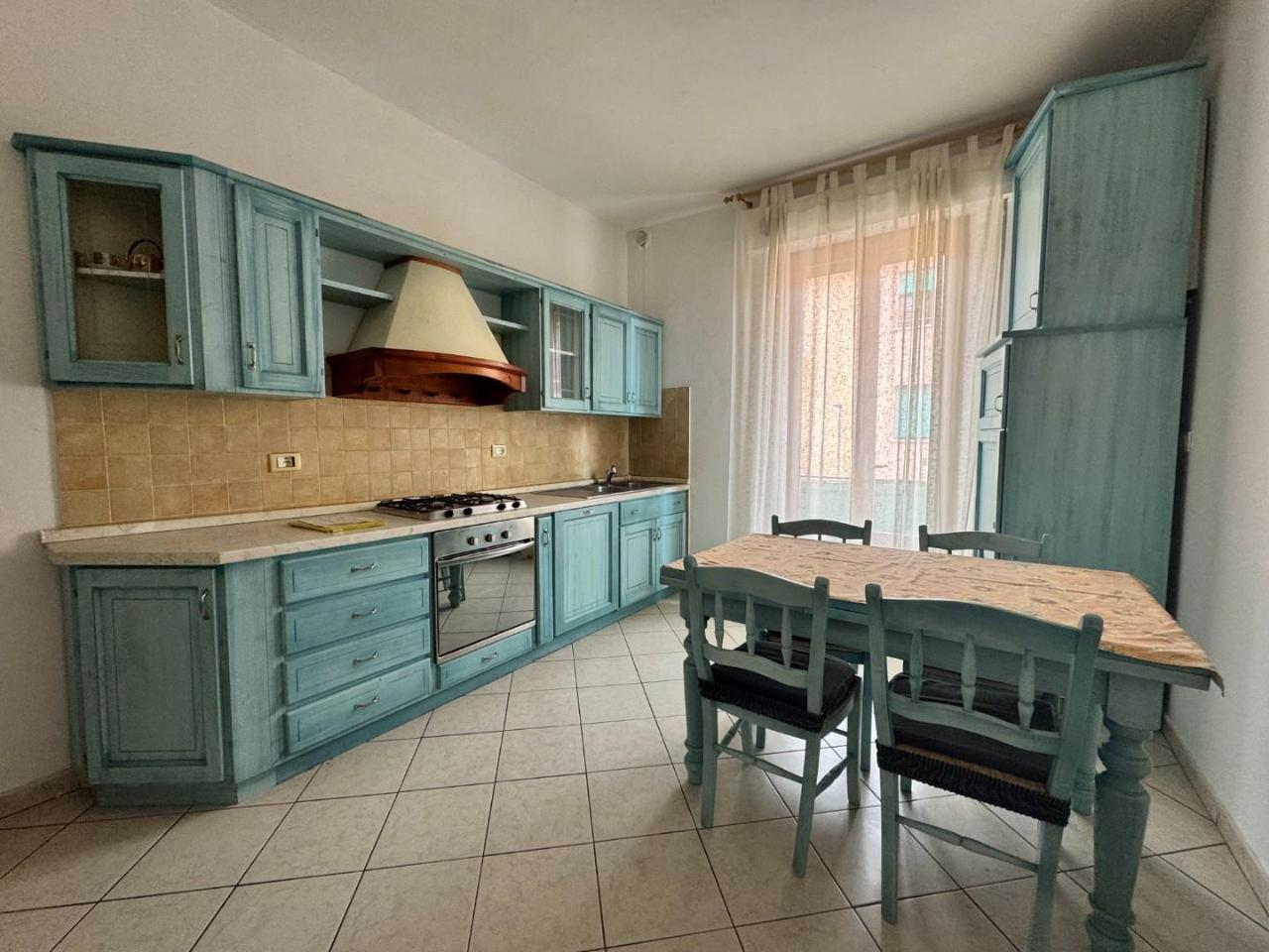3 rooms Apartment in Poggibonsi, Italy No. 38326
