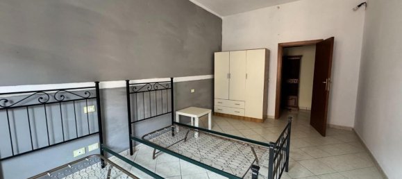 3 rooms Apartment in Poggibonsi, Italy No. 38326 5