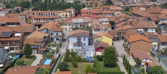 Grundstück in Castel Rozzone, Italy 512m², Nr. 309132 11