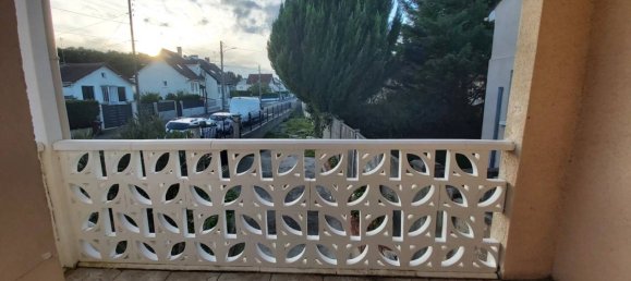 3 bedrooms House in Chelles, France No. 176713 9