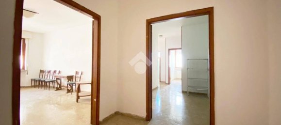 3 bedrooms Apartment in Carrara, Italy No. 133236 36