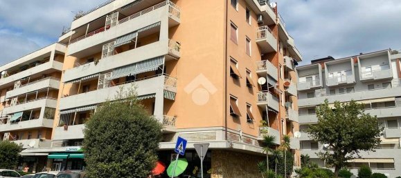 3 bedrooms Apartment in Carrara, Italy No. 133236 35