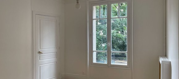 2 bedrooms Apartment in Courbevoie, France No. 176603 8