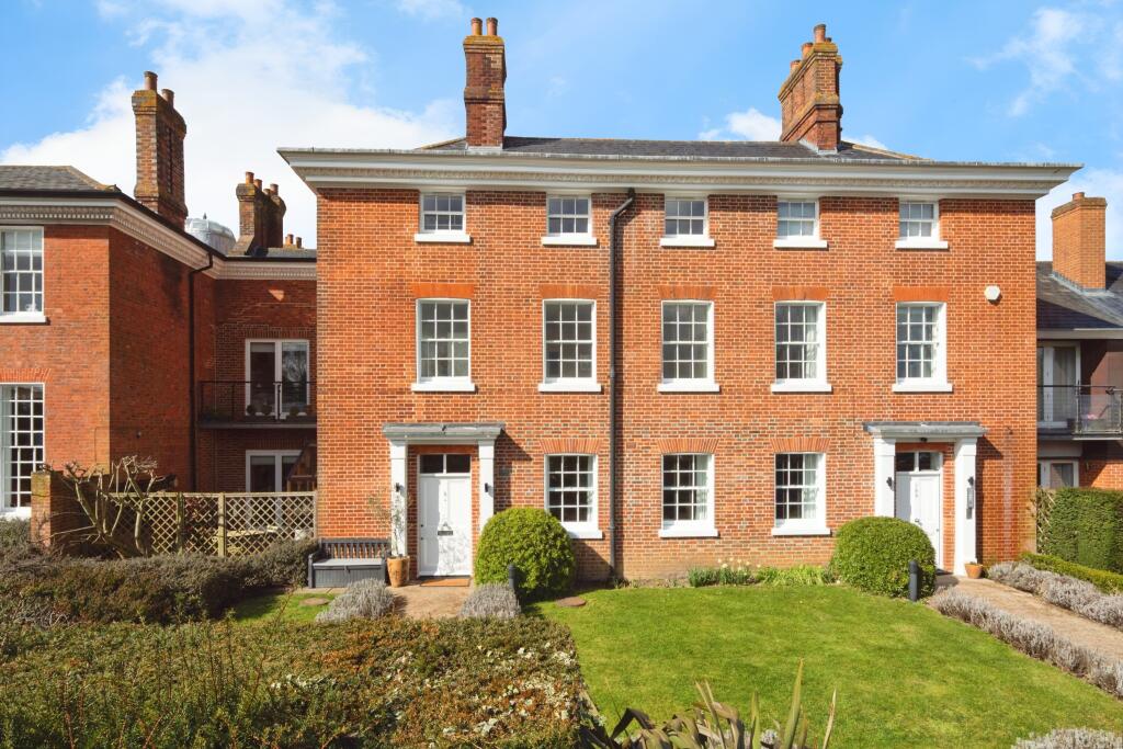 2 bedrooms Maisonette in Tonbridge, United Kingdom No. 10507