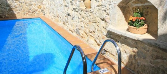 2 bedrooms Commercial property in Heraklion, Greece No. 8876 19