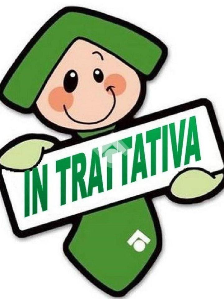 3 rooms Apartment in Rome, Italy No. 128087