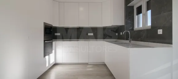 7 chambres Maison à Oeiras, Portugal No. 115003 9