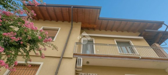 3 rooms Apartment in Manerbio, Italy No. 259018 2