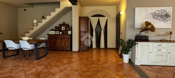 3 rooms Apartment in Manerbio, Italy No. 259018 8