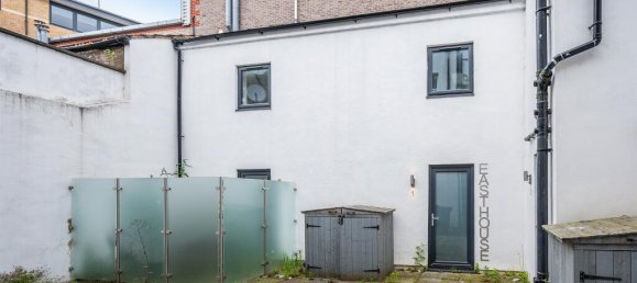 1 bedroom Apartment in Epsom, United Kingdom No. 9767 9