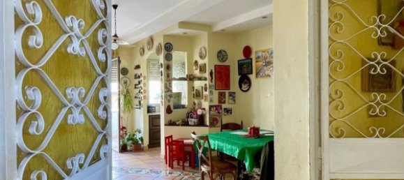 7غرفة شقة في Reggio Calabria, Italy رقم 38501 3