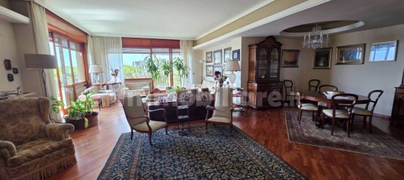 5 rooms Building in Messina, Italy No. 322811 3