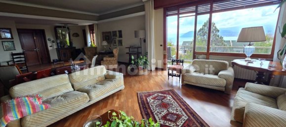 5 rooms Building in Messina, Italy No. 322811 9