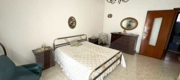 3غرفة شقة في Barletta, Italy رقم 26620 18