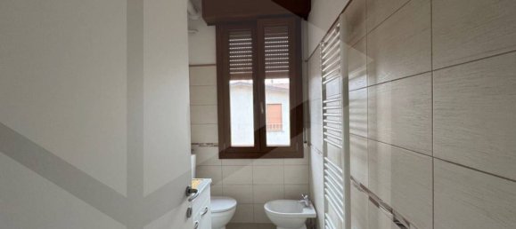 4 bedrooms Apartment in Sassuolo, Italy No. 29396 23