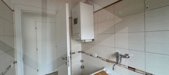 4 bedrooms Apartment in Sassuolo, Italy No. 29396 26