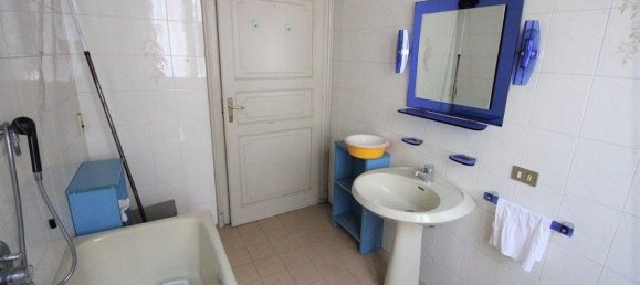 Вилла с 8 комнатами в Ваприо д’Адда, Италия № 152326 44