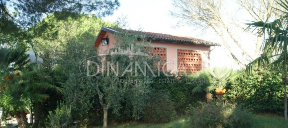 5 rooms House in Palaia, Italy No. 224618 9