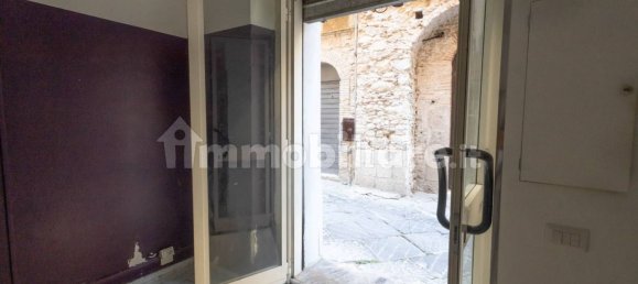 1 room Commercial property in Benevento, Italy No. 277612 16