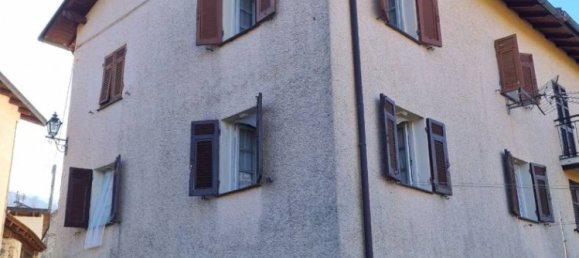 Дом с 4 спальнями в Реццоальо, Италия № 280987 22