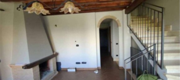 Apartamento de 4 divisões em Ardea, Italy N.º 12440 12