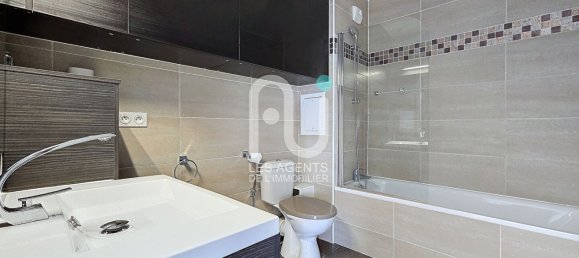 3 bedrooms Apartment in Gennevilliers, France No. 132149 3