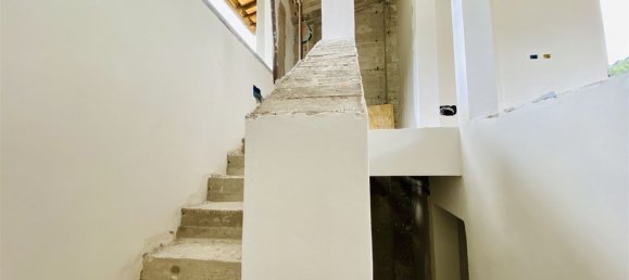 6 rooms House in Capannori, Italy No. 42728 31