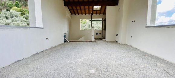 6 rooms House in Capannori, Italy No. 42728 11