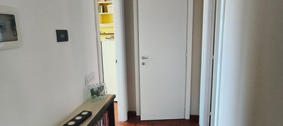 4 bedrooms Apartment in Alessandria, Italy No. 347260 8