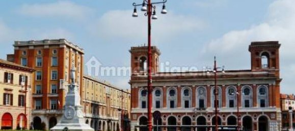 Вилла с 4 спальнями в Форли, Италия № 178436 9