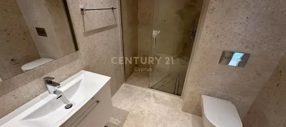 4 bedrooms Penthouse in Germasogeia, Cyprus No. 5797 14