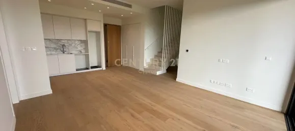 4 bedrooms Penthouse in Germasogeia, Cyprus No. 5797 2