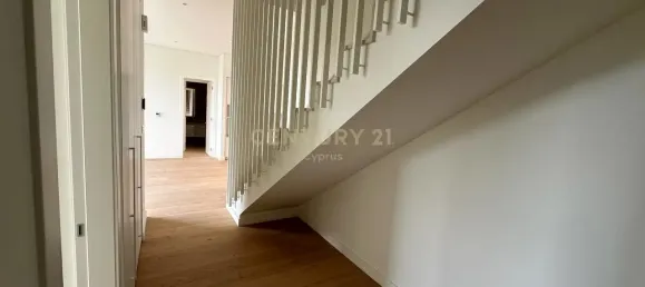 4 bedrooms Penthouse in Germasogeia, Cyprus No. 5797 12